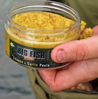 Паста Dynamite BaitsBig Fish River Paste Cheese & Garlic 6 - DY1394
Новинка в ас. . фото 2