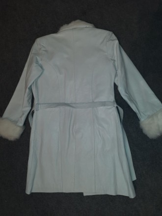 Пальто из натуральной кожи бело-белоснежного цвета (фото не передает)
на подкла. . фото 9