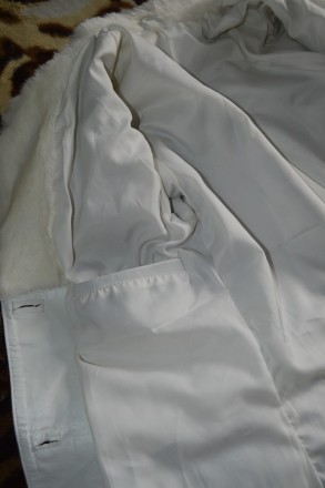 Пальто из натуральной кожи бело-белоснежного цвета (фото не передает)
на подкла. . фото 4