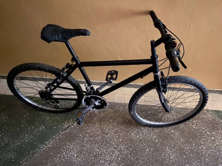 Продам велосипед
Колеса 24" 
Стан на фото
З нових запчастин: гальма повн. . фото 3