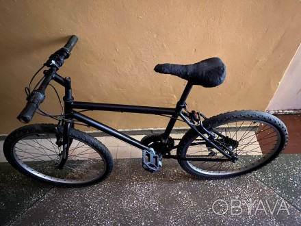 Продам велосипед
Колеса 24" 
Стан на фото
З нових запчастин: гальма повн. . фото 1