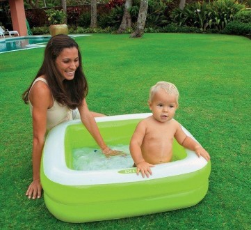 Дитячий надувний басейн Intex 57100, зелений, 85 х 85 х 23 см.
Дитячий басейн "К. . фото 3