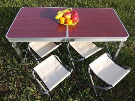 Складаний стіл для пікніка суттєво підвищить комфорт та рівень відпочинку на при. . фото 4