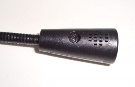 Микрофон для ноутбука, компьютера, отдельно подключаемый

Колір	чорний

Мікр. . фото 4