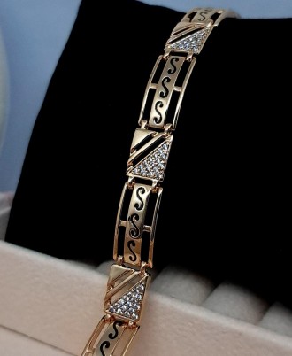 Красивый женский браслет из медицинского золота. Изделие выполнено из качественн. . фото 2