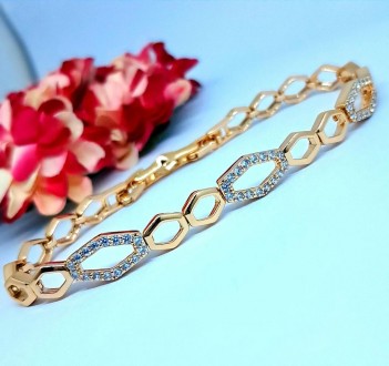 Красивый женский браслет из медицинского золота. Изделие выполнено из качественн. . фото 4
