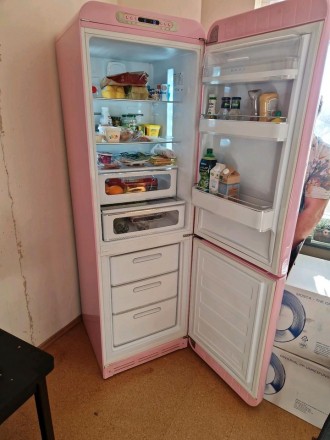 Холодильник Smeg Retro Pink Cadillac. По стану майже новий. 2015р, повністю робо. . фото 5
