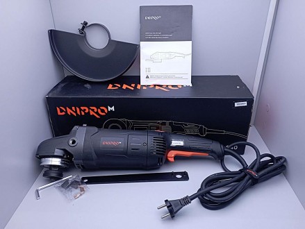 Угловая шлифмашина Dnipro-M GL-240 считается инструментом для домашнего использо. . фото 3