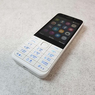 Телефон, поддержка двух SIM-карт, экран 2.8", разрешение 320x240, камера 2 МП, с. . фото 3