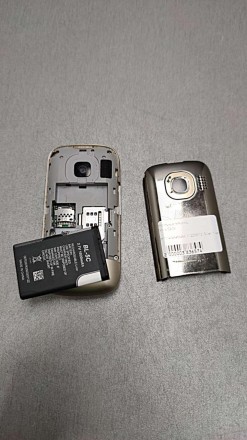 Телефон с выдвижным корпусом, поддержка двух SIM-карт, экран 2.6", разрешение 32. . фото 9