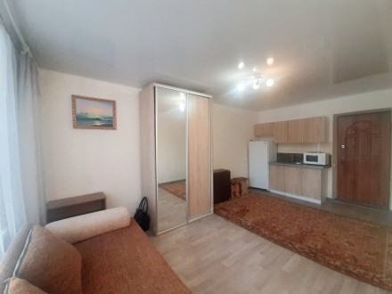 Продам 1 кімнатну квартиру на 2-му поверсі в будинку гостиного типу, метро Малиш. . фото 2