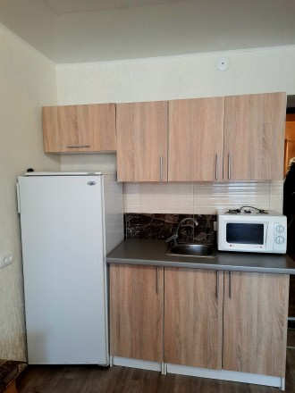 Продам 1 кімнатну квартиру на 2-му поверсі в будинку гостиного типу, метро Малиш. . фото 5