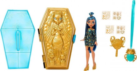 
Готовий до святині. Цей футляр Golden Glam включає ляльку Monster High і муміфі. . фото 3