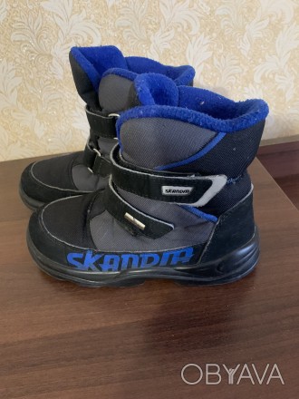 Зимні чоботи Skandia дуже легкі та теплі, у відмінному стані, доставка за домовл. . фото 1