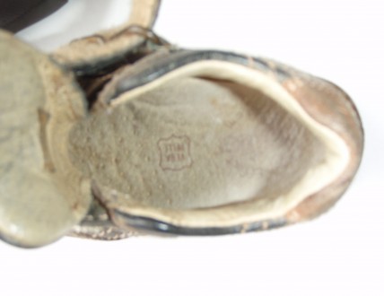 Ботинки Primigi 20 р. 12.5 см.

На фото цвет не полностью передаётся, ботинки . . фото 5