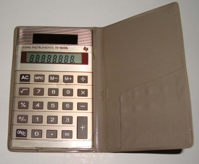 Калькулятор Texas Instruments TI-1606
Калькулятор Texas Instruments TI-1606

. . фото 3