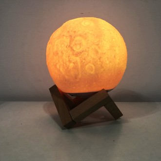 Характеристика: Нічник Місяць Moon lamp 18 см
Тип: нічник-світильник;
Виконаний . . фото 10