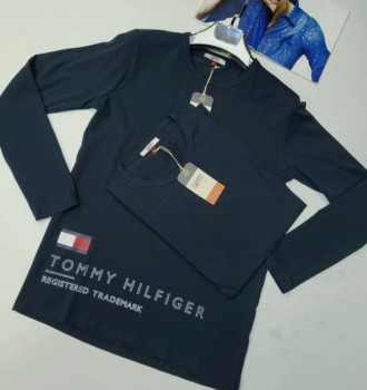 Мужская футболка Tommy Hilfiger c длинным рукавом,  темно-синего цвета  , отличн. . фото 3