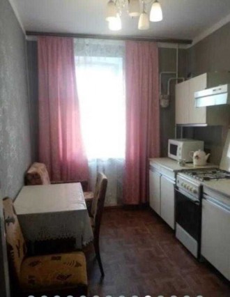 Продаж 3 кімнатної квартири район Боженко. 
Квартира не кутова Чудовий район міс. . фото 3
