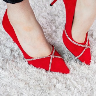 Жіночі туфлі червоні Cabaret 2606
Туфлі жіночі виконані зі штучної замші. Модель. . фото 6