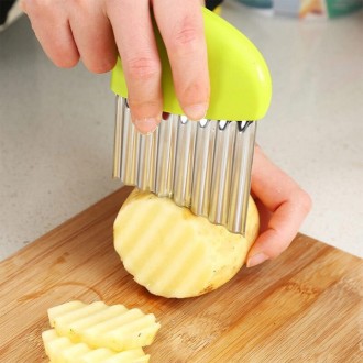 Этот нож с волнистым лезвием предназначен для нарезки сыра, овощей, фруктов и сы. . фото 4