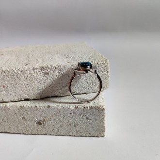Родированное серебряное кольцо 925 пробы с опалом 1.003ct. Родированные украшени. . фото 5