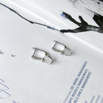 Родированые серебряные серьги 925 пробы с фианитами. Родированные украшения доль. . фото 8