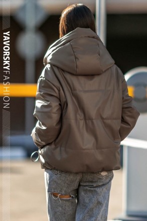 Новинка сезону !.
Стильна молодіжна стьобаний куртка з капюшоном , з кишенями на. . фото 7