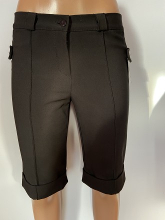 Чёрные классические женские стрейчевые шорты средней посадки .Длина: до колена .. . фото 5