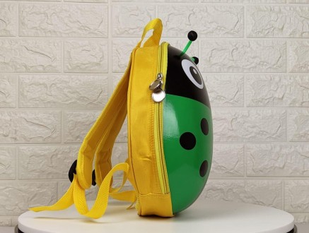 Рюкзак дитячий Божа корівка зелений
Дитячий рюкзак із зображенням улюблених муль. . фото 3