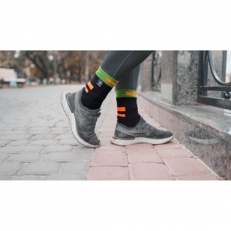 
Опис водонепроникних шкарпетки DexShell Running DS645BOR:
Шкарпетки — це незамі. . фото 8
