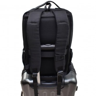 Рюкзак городской Semi Line USB 21 Black – отличный вариант как для ежедневного и. . фото 6