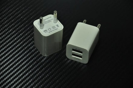 
Переходник адаптер AR-2100 это компактное зарядное устройство с 2 портами USB (. . фото 9