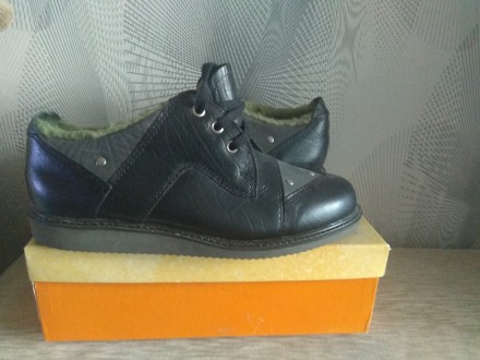 Продам новые кожаные фирменные туфли 42 размер, 1200грн, короткие  кожаные ботин. . фото 7