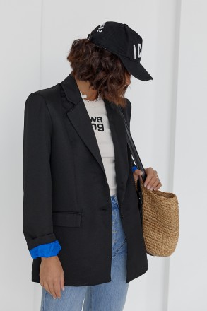 Этот стильный женский пиджак станет альтернативой легким курткам и кардиганам в . . фото 11