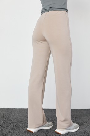 Трикотажные штаны прямого кроя - отличный выбор для женщин, ценящих комфорт и ст. . фото 3