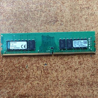 Оперативна пам'ять Kingston 16GB DDR4 KCP421ND8/16 DDR4-2133 2RX8 1.2V 288-pin 8. . фото 2