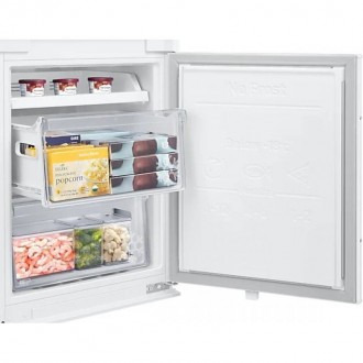 Холодильник вбудований з морозильною камерою Samsung BRB30602FWW

Є в наявност. . фото 6