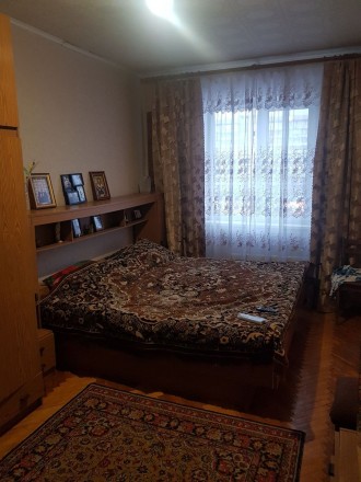Продається 4-х кімнатна квартира в нормальному стані біля метро Харківська. Два . . фото 11