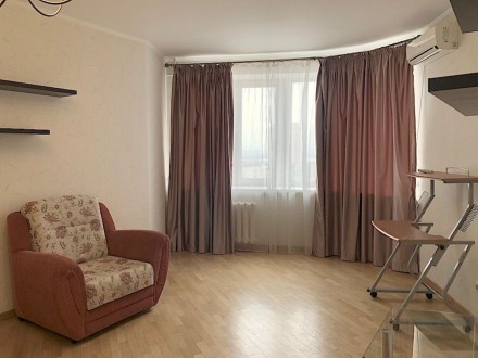 Продається простора 1-кімнатна квартира в Голосіївському районі, за адресою Прос. . фото 4