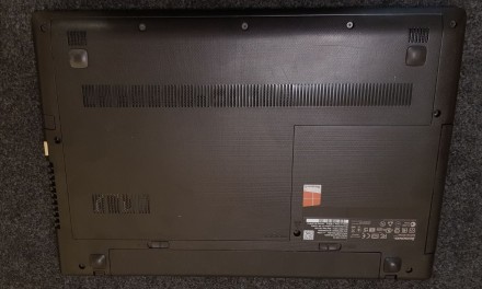 Ноутбук з Германії, користувались бережно в Офісі
фірма Lenovo , модель G50-70
. . фото 5