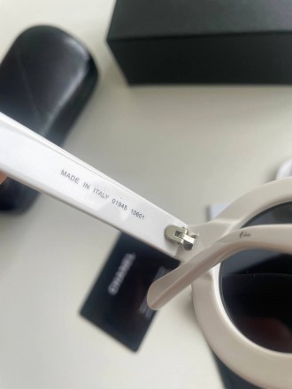 Сонцезахисні окуляри Chanel круглі (Шанель), чорного та білого кольору, люксопти. . фото 10