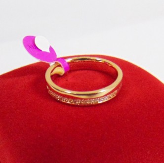 Женское кольцо из медицинского сплава
Покрытие - позолота 18К
Вся бижутерия отли. . фото 2
