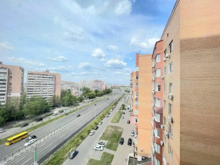 Номер оголошення на сайті компанії: SF-2-862-974-OB.
Продам квартиру у ЖК на про. . фото 8