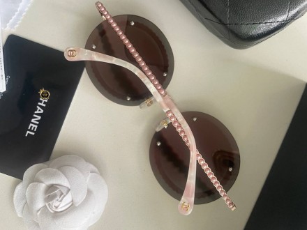 Нереально красиві сонцезахисні окуляри Chanel (Шанель), рожевого кольору, зеркал. . фото 6