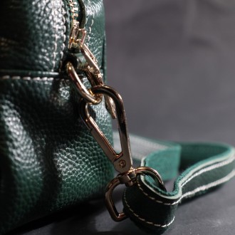 Зелена універсальна шкіряна сумочка клатч на зап'ясті, через плече жіноча барсет. . фото 9