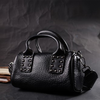 Стильна, оригінальна жіноча чорна сумка, сумочка бочка, сумка багет виготовлена . . фото 3