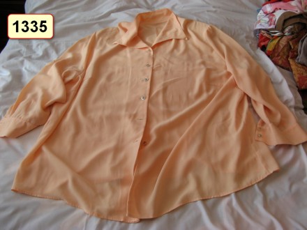 Продам недорого жіночі блузки 64-66 розміру.
Вживані, у дуже хорошому стані.
П. . фото 3