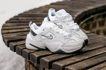 Кроссовки мужские белые Nike M2K Tekno Essential
Отличные мужские кроссовки Nike. . фото 2