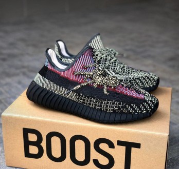 Кроссовки женские черные рефлективные Yeezy V2, Yecheil Reflective
Женские кросс. . фото 6